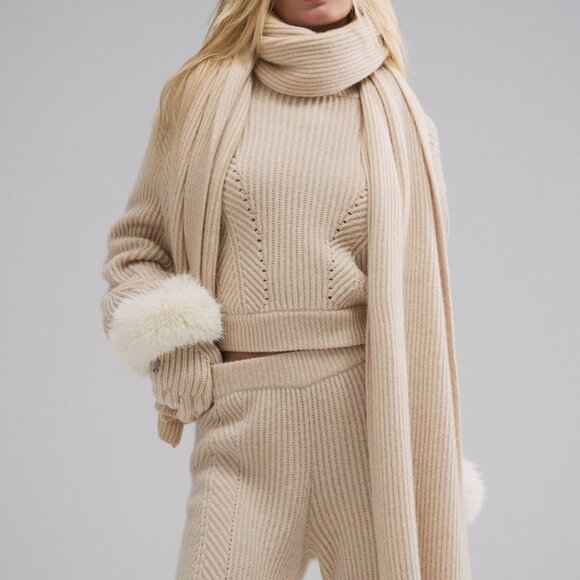 Alo Yoga Courchevel Cashmere Scarf Birch Heather - Picture 1 of 2